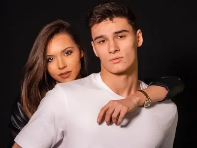 Честито! Мис България Теди Мудева гласи СВАТБА