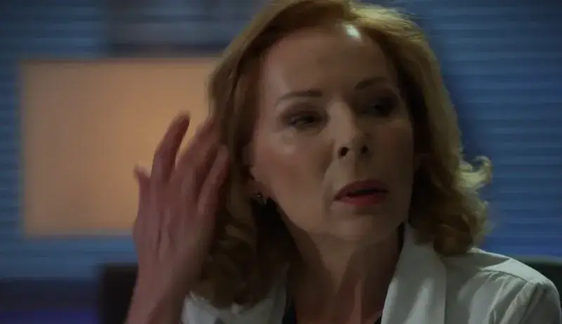 Д-р Романова от „Откраднат живот” опъна бръчки