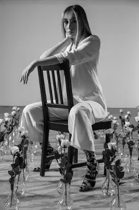 Дара Екимова разплаква с балада посветена на баща й