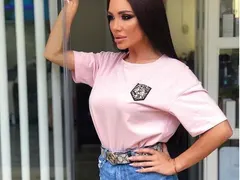 Фолк певица стана фурия в кухнята