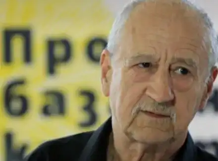 Инкасаторка плаши жената на Поппандов, не си плащала водата