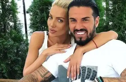 Като КИФЛИТЕ! Благо Георгиев крие бръчки и бели коси (Вижте какви грижи полага за външния си вид)