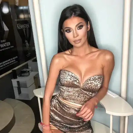 МЕГЗ дразни бившия