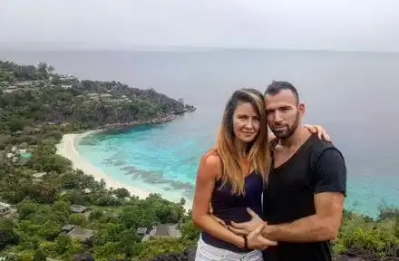 Наско Месечков и жена му отменят резервации заради коронавируса