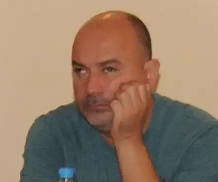 Орхан Мурад с конспиративна теория: Коронавирусът ни е пуснат от самолет