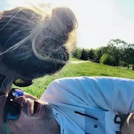 Рая от „Ягодова луна” залюби възрастен фотограф