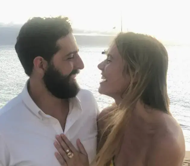 Щерката на Илия Павлов се сгоди, работи за бебе