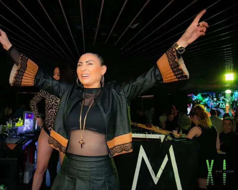 Софка пак се изцепи: Много ме е страх от коронавируса, ама  ще ходя по кафенета, че един живот живеем!