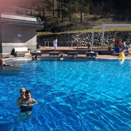 Венета Райкова заживя на хотел, нямала баня вкъщи