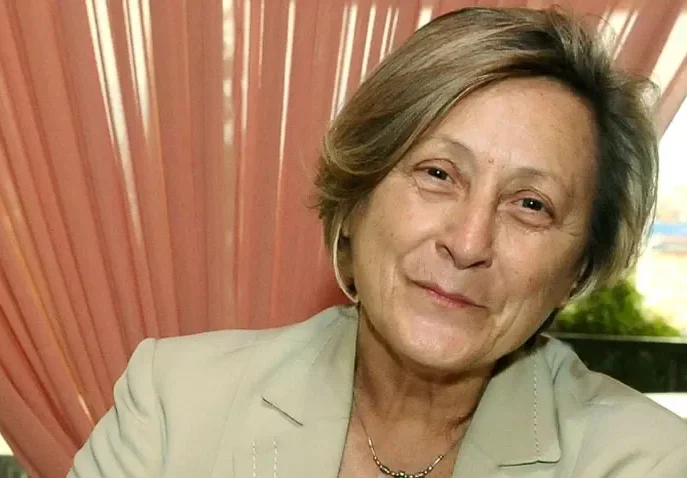 Нешка Робева призова: Не пълнете хладилниците!