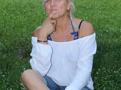 Албена Михова се изнесе на село (Актрисата си купила къща в Балкана)