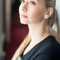 Бомба! Нети намери истинските си родители! (Половинката на Дони откри, че е осиновена след 44 години)