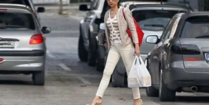 Цветанка Ризова окуця заради високите токчета (Журналистката с жестока контузия от комплекси за ниския си ръст)