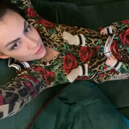 Деси Цонева отслабна след раждането, носи детски дрехи