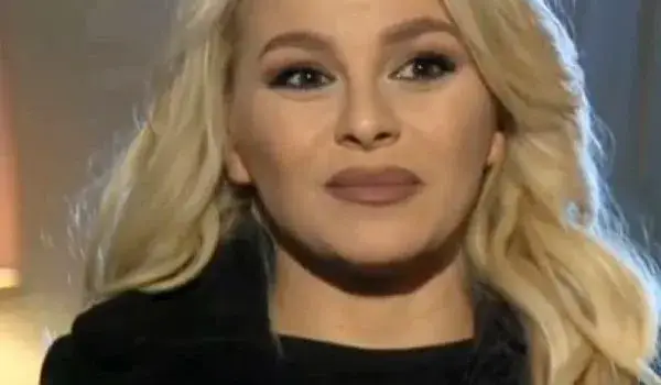 Десислава се ожали: Синът ми ме бие!