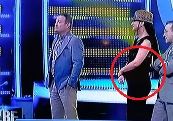 Галка чака дете от чернокожия Роб (Подробности)