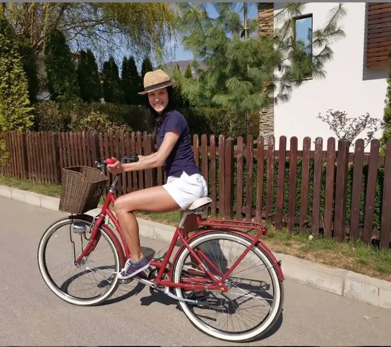 Яна Маринова тренира по катерушки