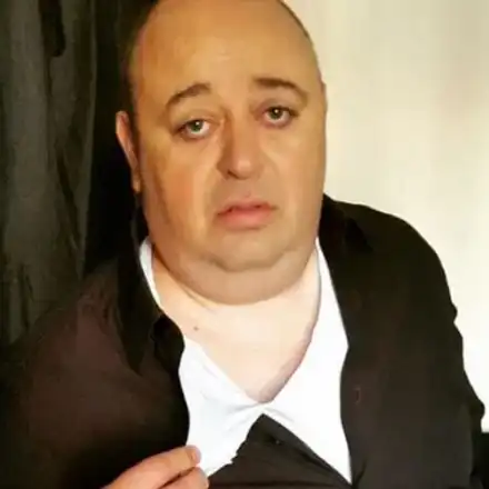 Любо Нейков става доброволец в борбата с пандемията