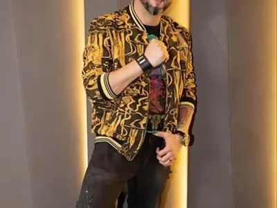 Лорд Евгени Минчев в акция: Илиян едва догонва 100 кила с Версаче, афтър заразЪ модно парти при Дамян и още + СНИМКИ