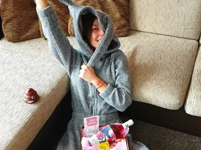 Маги Джанаварова чукна 32 по пижама