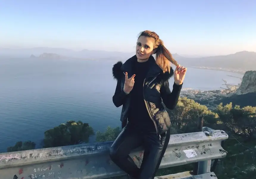 Маги Вълчанова без маска на пазар, не се бои от вируси