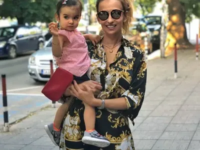 Малина показа внучката