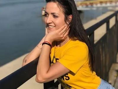 Мис Еротик Кати Ермакова прави „Биг Брадър” в Лом