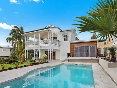 По време на криза: Бум на ремонтите в домовете на родните звезди