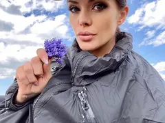 Преслава плаче за участия