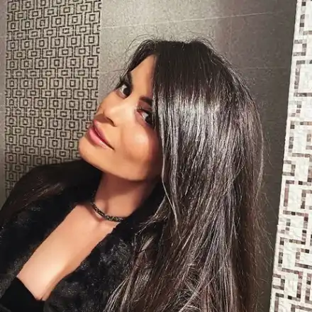 Принцесата на шеф Ангелов вае мускули