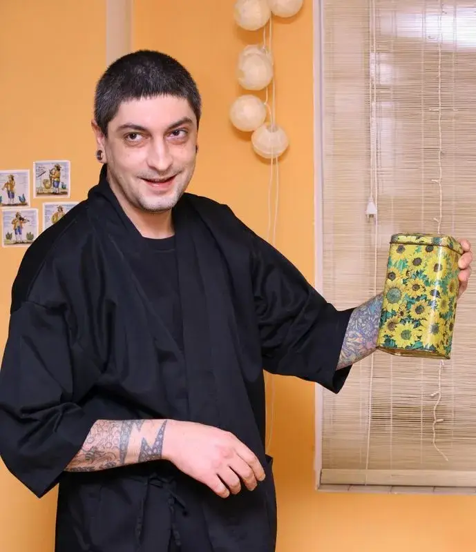 Шеф Михалчев готви за двете си новородени бебета