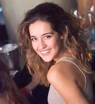 Щерката на Гала пропищя от мъдрец