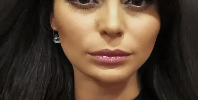 Соня от „Кухнята на Ада“ се сгодява