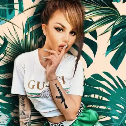 Сузанита излезе от клиниката за наркомани (Щерката на Орхан Мурад слага край на кариерата си)