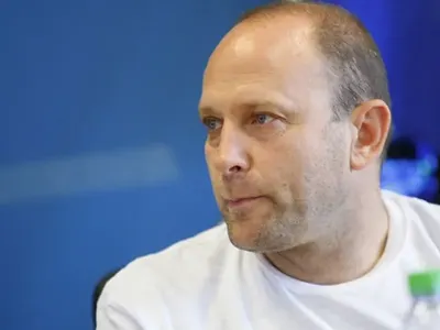 Тити Папазов още може да прави бебета