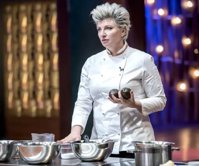 Тортата с кашу на Силвена Роу - истински хит за Великден (Сладкото изкушение измести козунаците)