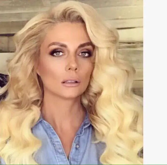 Венета Райкова се запали по астрологоята (Вижте как й се отразява пълнолунието във Везни + СНИМКА)