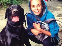 Радина не може да прежали Аксел (Вижте къде го погреба Снимка))