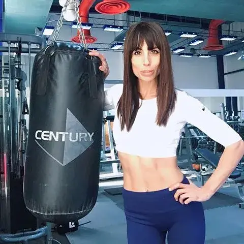 Зара на косъм от смъртта, пожар едва не изпепели дома й в Бахрейн (Снимка)