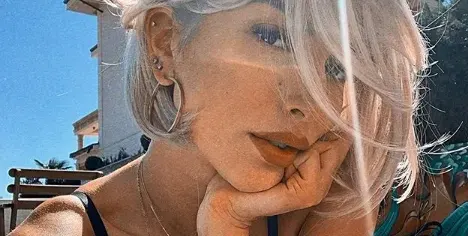 Алекс Петканова смени визията