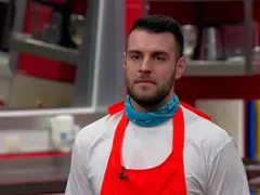 Атанас Балкански печели „Хелс Китчън”