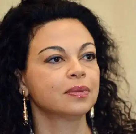 Банева прави чистка сред персонала си