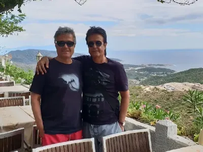 Братя Аргирови прибраха децата си в България