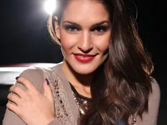 Честито! Веси Бонева е бременна (Певицата очаква първото си дете)