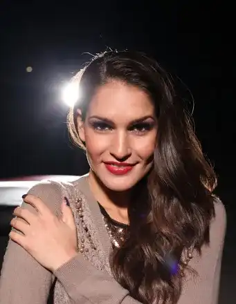 Честито! Веси Бонева е бременна (Певицата очаква първото си дете)