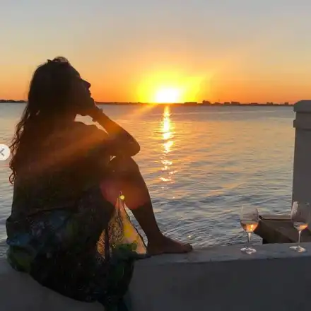 Дъщерята на Фатик под карантина във Флорида