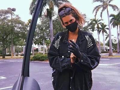 Дъщерята на Фатик под карантина във Флорида