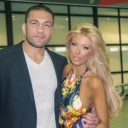 ЕКСКЛУЗИВНО за ПОБОЯ над Андреа! Певицата вече е подала жалба в полицията