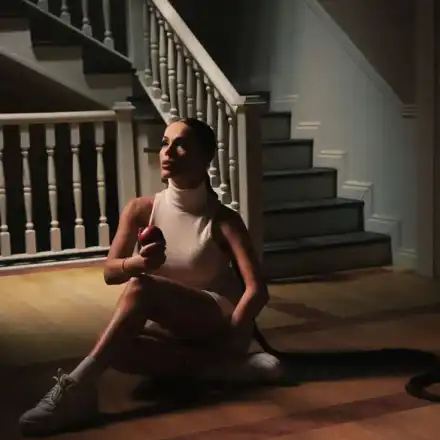 Галена мисли два месеца новата песен