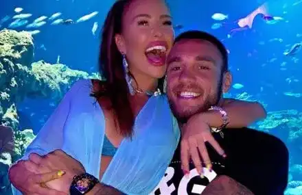 Яката дупара пропищя от новия си: Господинът е болезнено ревнив!